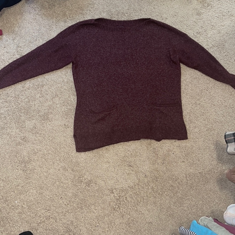 Large Burgundy Abercrombie Sweater